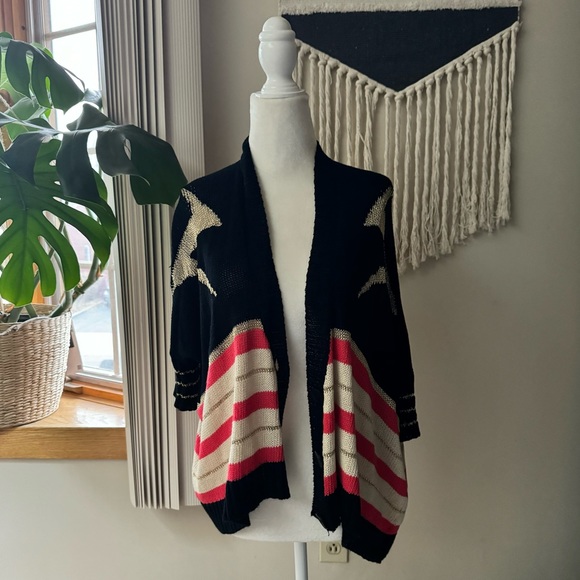 Cardigan - Picture 2 of 6